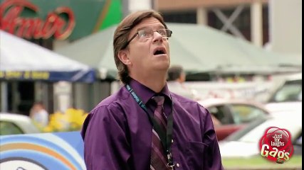 Golf Swing Kills Bird Prank