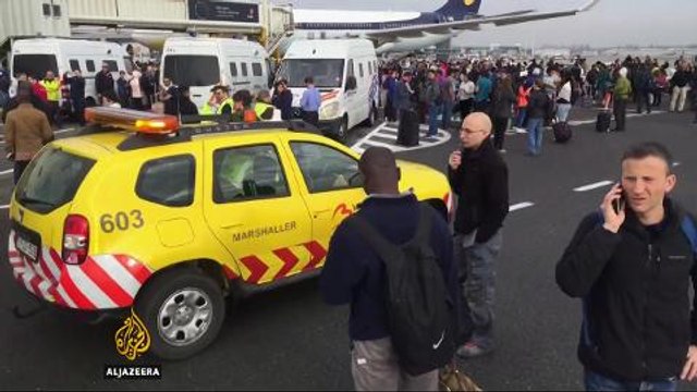 Brussels attacks: Explosions hit airport and metro