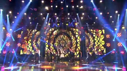 Nancy Ajram - Maakoul El Gharam Live نانسي