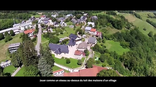 Soaring to New Heights: Acrobatic Paragliding in the Alps