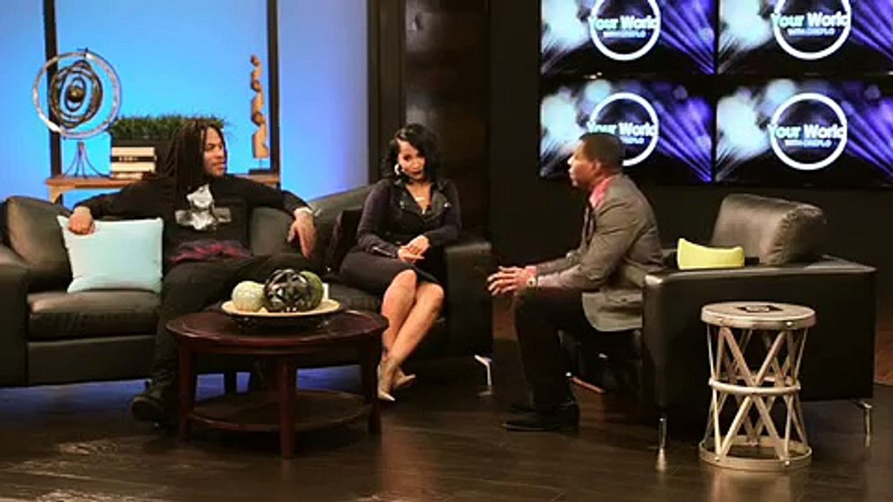 Creflo Dollar Ministries: Your World With Creflo - Praying Wife