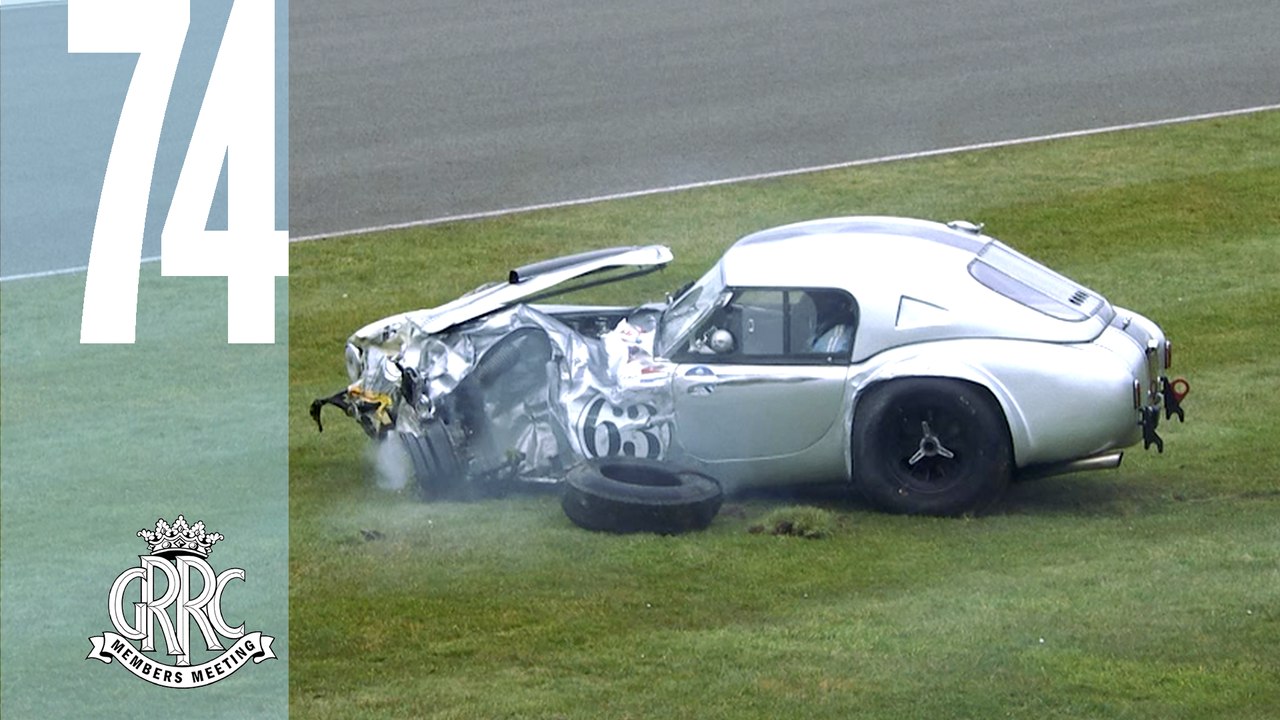 Dramatic AC Cobra crash into tyre wall