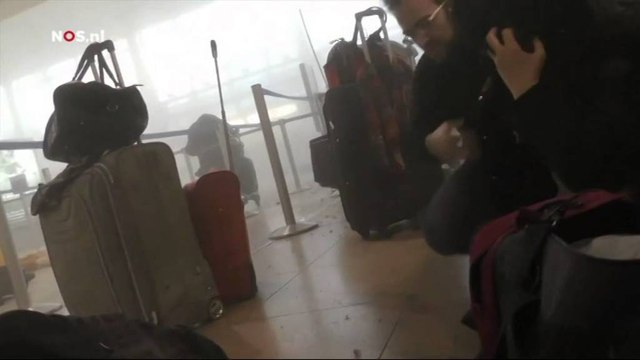 PA KOMENT PAK PAS SHPERTHIMIT NE AEROPORTIN ZAVENTEM NE BRUKSEL BELGJIKE