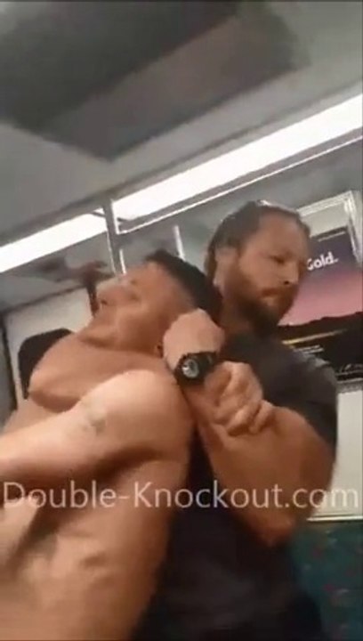 Un champion de Ju-jitsu remet les idées en place à une racaille ivre dans le métro