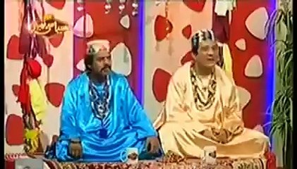 fun is made on alama tahir ashrfi