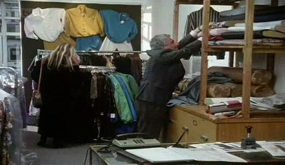 Minder  S08  E04  Three Cons Make A Mountain