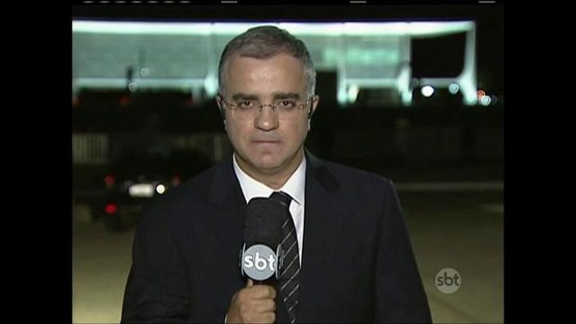 Governo corre atrás de votos para barrar impeachment da presidente Dilma