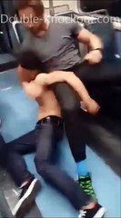 Un Caïd tombe sur le mauvais gars dans le métro