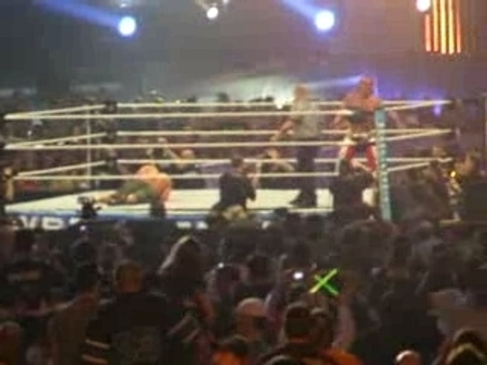 wrestlemania 23 - HBK vs Cena (5)
