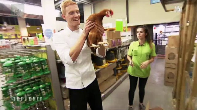 Philippe Etchebest poursuit une poule et ça amuse le web