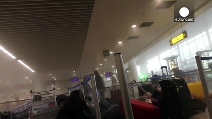 下载视频: Attentats de Bruxelles à l'aéroport