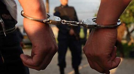 Cuerpo policial supuestamente involucrado en venta de pases para escuela de policía