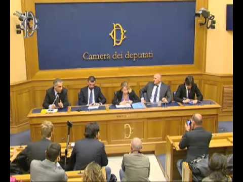 Roma - Conferenza stampa di Giorgia Meloni (22.03.16)