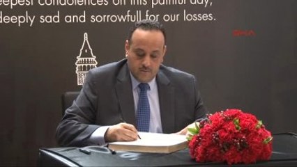 Konsoloslar ve Belediye Başkanları Teröre Karşı Kol Kola Yürüdü -1