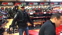 Test d'un gilet Airbag pour motard... à la batte de Baseball