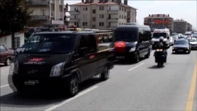 Şehit Annesi : Düğün Bayrağı Asacaktım Şehit Bayrağı Değil