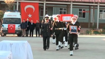 Mardin - Şehit Uzman Çavuş ve Komiser Yardımcısı, Mardin'den Törenle Uğurlandı