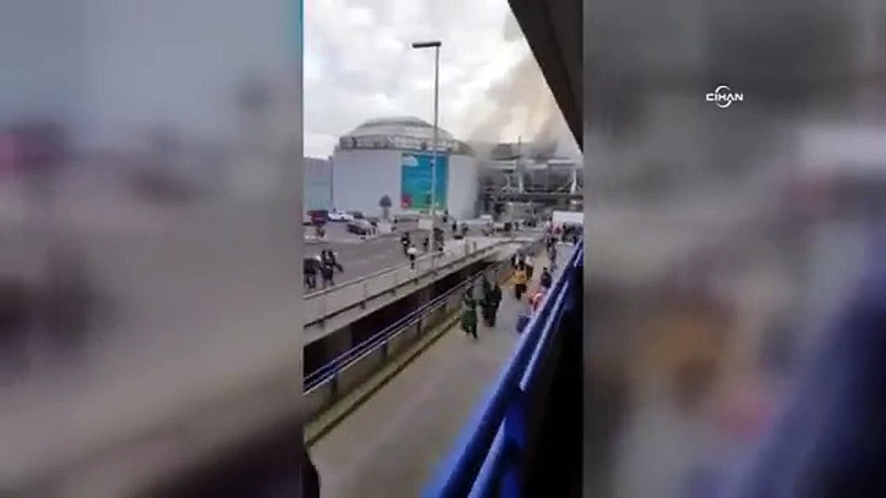 Brüksel'deki havalaanında 2 patlama
