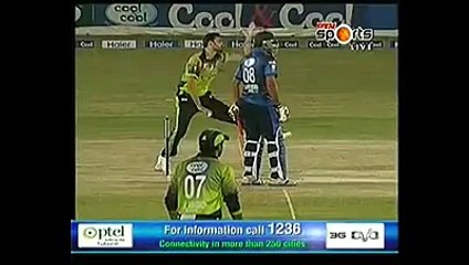 Ball hit on Umar Guls Nose in Haier National T20 Cup 2015