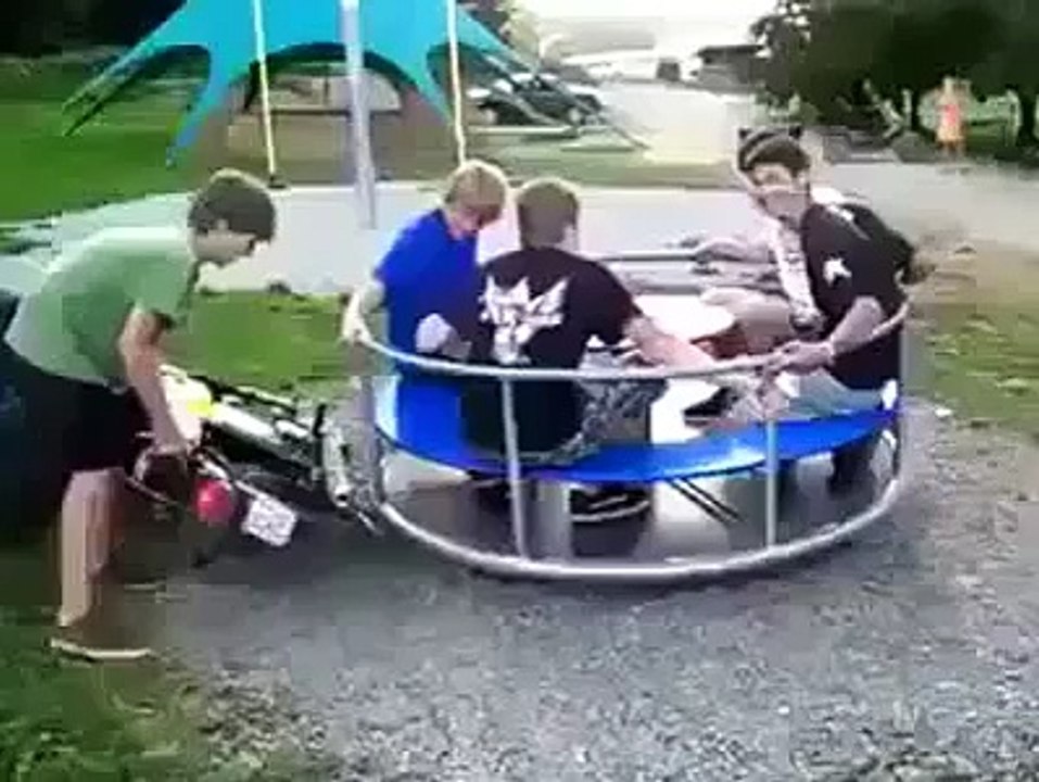 OMG What Happiend when  Bik Race up