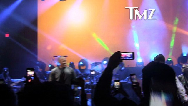 Blackstreet and Dr. Dre Perform No Diggity