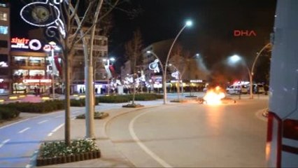 Bolu - Alkollü Yakalanan Sürücü Motosikletini Ateşe Verdi
