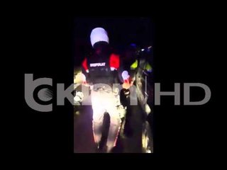 Ekskluzive/Video e arrestimit të shoferit që shkaktoi aksidentin me vdekje në Arbanë