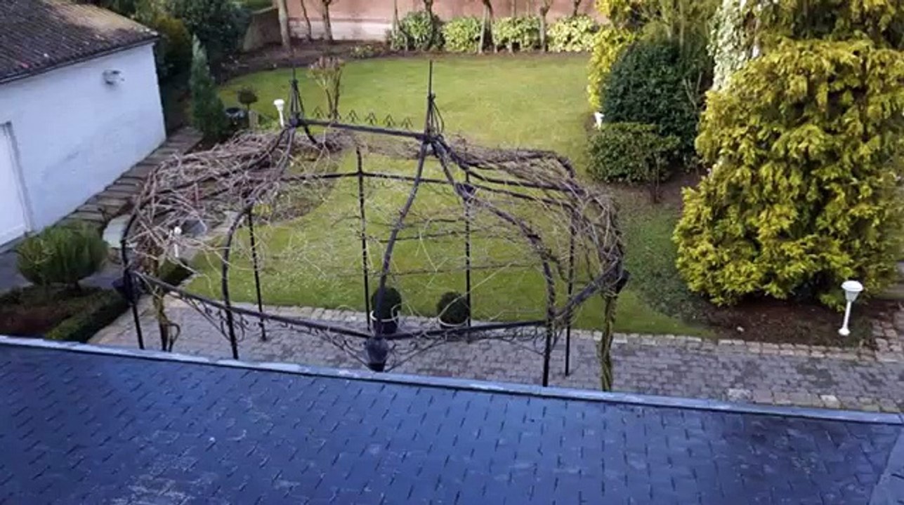 A vendre - maison - CAMBRAI (59400) - 10 pièces - 277m²