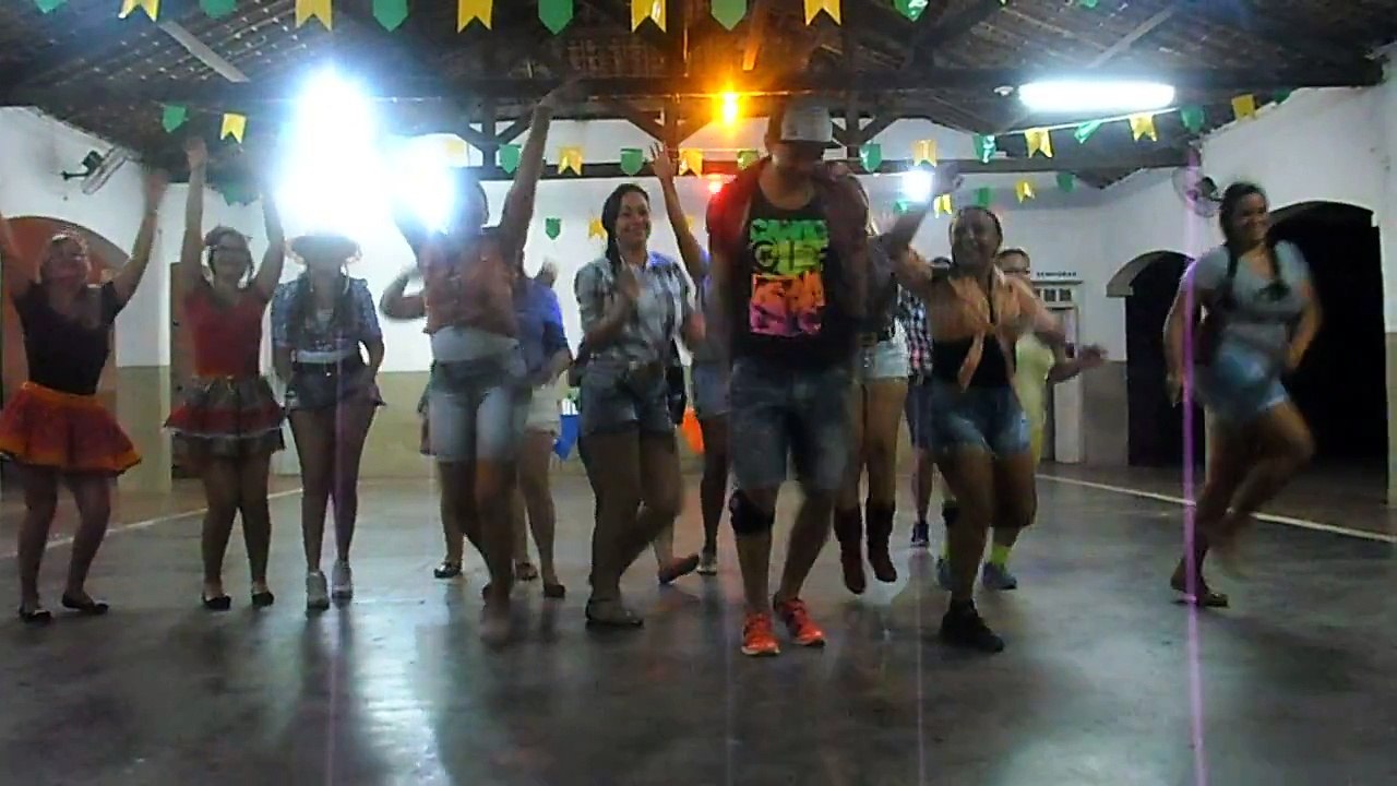 Arraiá Corpo Agito!