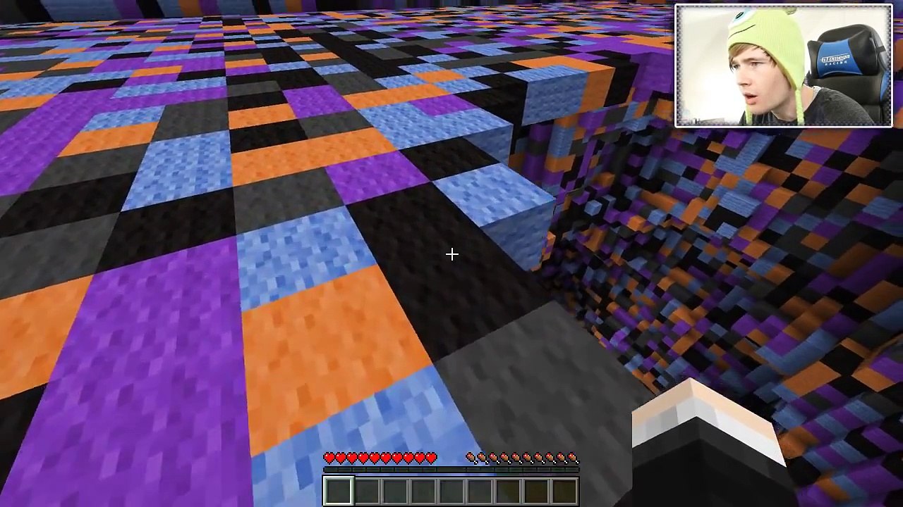 Minecraft JUMPED INTO A TOILET!! Tall Dropper Custom Map