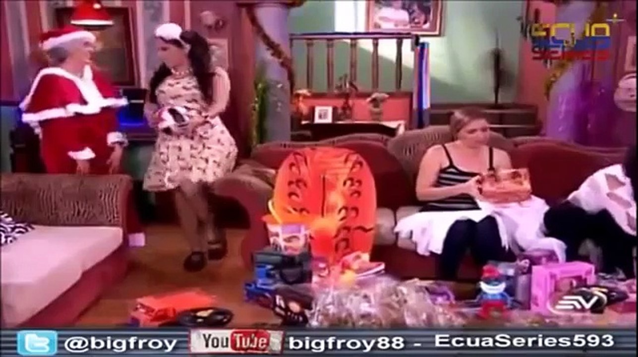 El Combo Amarillo 4 Temporada Navidad & Fin De Año