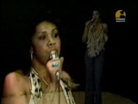 Candi Staton - Young Hearts Run Free