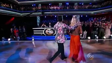 First Judge on Paige Vanzant Performance DWTS [Urijah Faber Cameo]