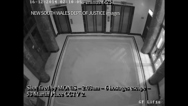 Sydney siege gunman fired at hostages but missed