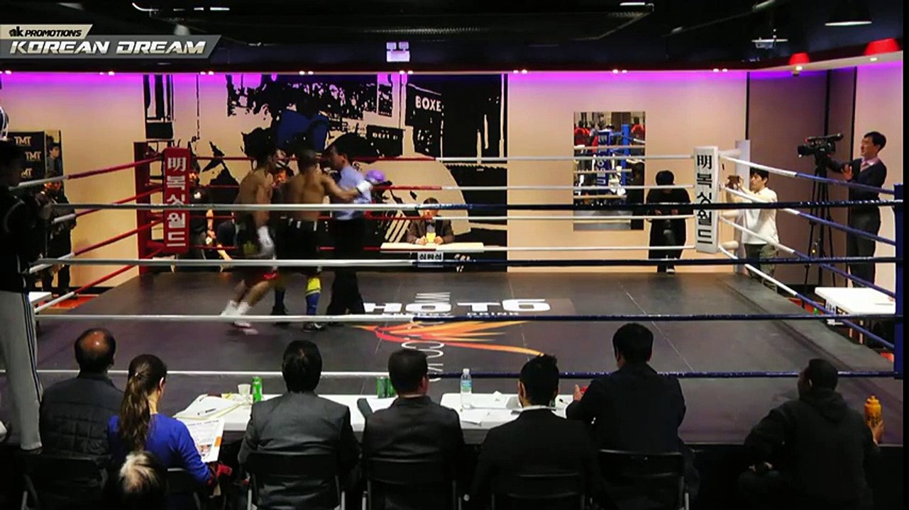 Waseem vs John Bajwa in Korean Dream