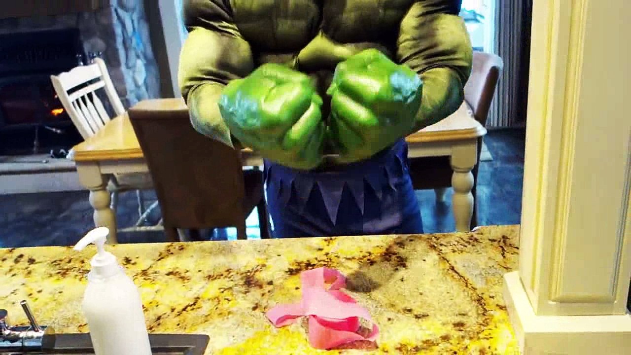 Spiderman  Frozen Elsa vs Hulk Spidermans Birthday in Real Life  Fun Superhero Movie