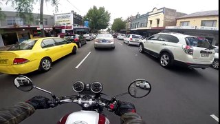 Naked Bike Shootout 2015 2016 - CB400 vs CB500F vs Street Triple vs 390 Duke