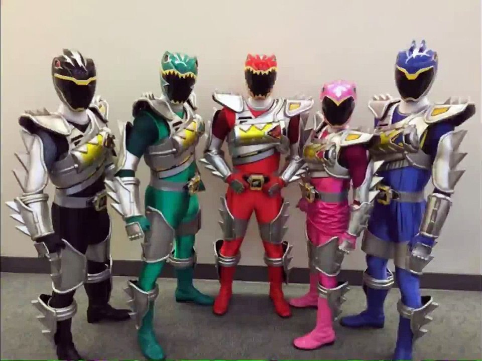 Power Rangers Super Dino Charge 2016