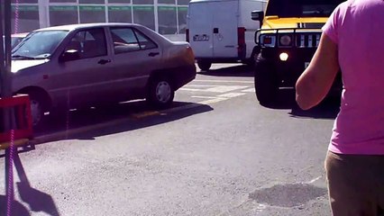 Hummer H2 in Spain
