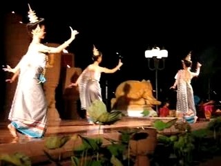 Sri Nual Dance - Thai Classical Dance