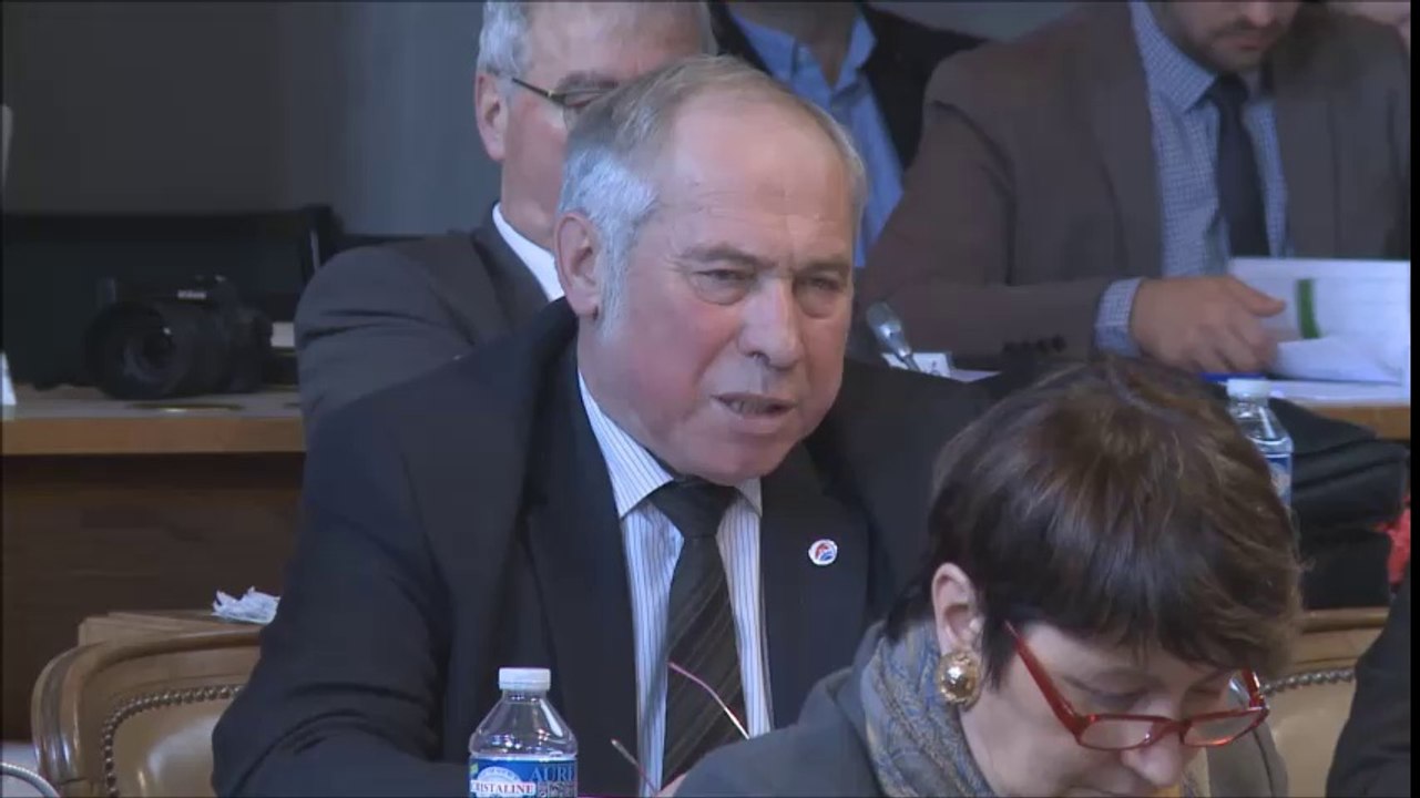 Pierre POILLOT. Execution des marchés publics 2015. 21 mars 2016