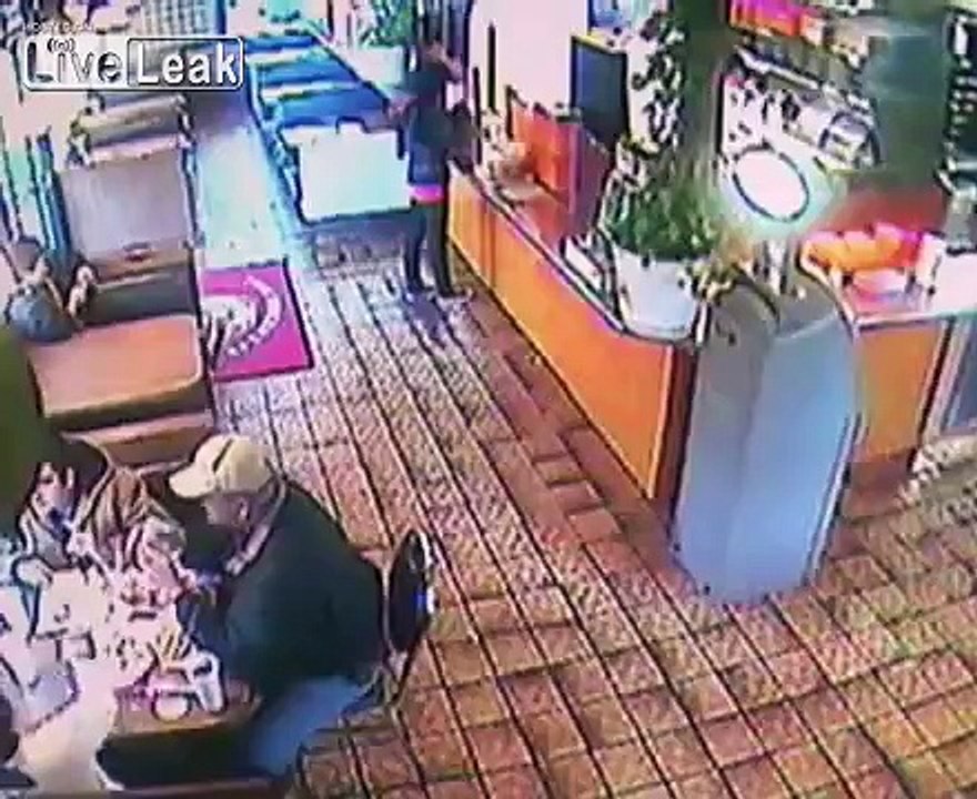 [CCTV CAM] An unexpected accident occurs in places to dinner