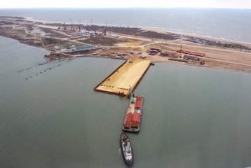 Türk Gemisi, Putin'in Kırım Köprüsüne Çarptı