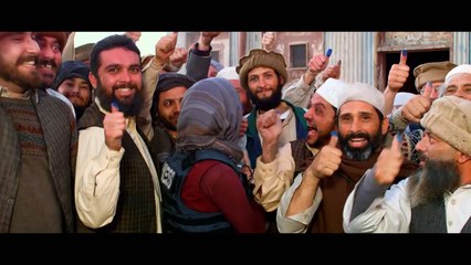 Whiskey Tango Foxtrot Featurette - The Real Kim (2016) - Comedy HD