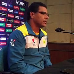 Check out Waqar Younis’s Reply When Journalist Asked about Umar Akmal’s Recommendation for Number 3 -live