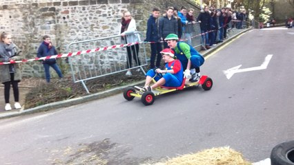 Course de caisses à savon à Coutances