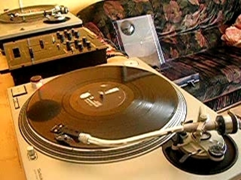 dj pantoufle 9