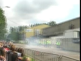 Burn hornet 900