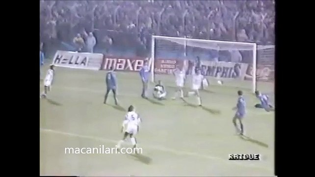 07.11.1990 - 1990-1991 European Champion Clubs' Cup 2nd Round 2nd Leg FC Swarovski Tirol Innsbruck 2-2 Real Madrid