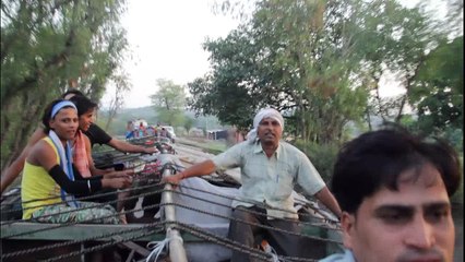 Descargar video: DELHI TO BALTAL AMARNATH YATRA